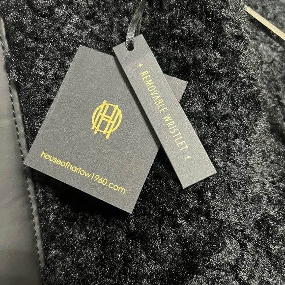 House of Harlow 1960 Black‎ Sherpa weekender Tote Bag NWT - Picture 3 of 4